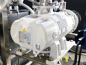 <p>Roots Vacuum Pump</p>